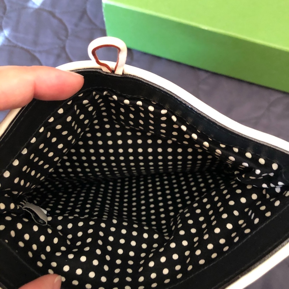 Kate Spade Remy Wallet - Picture 5 of 5